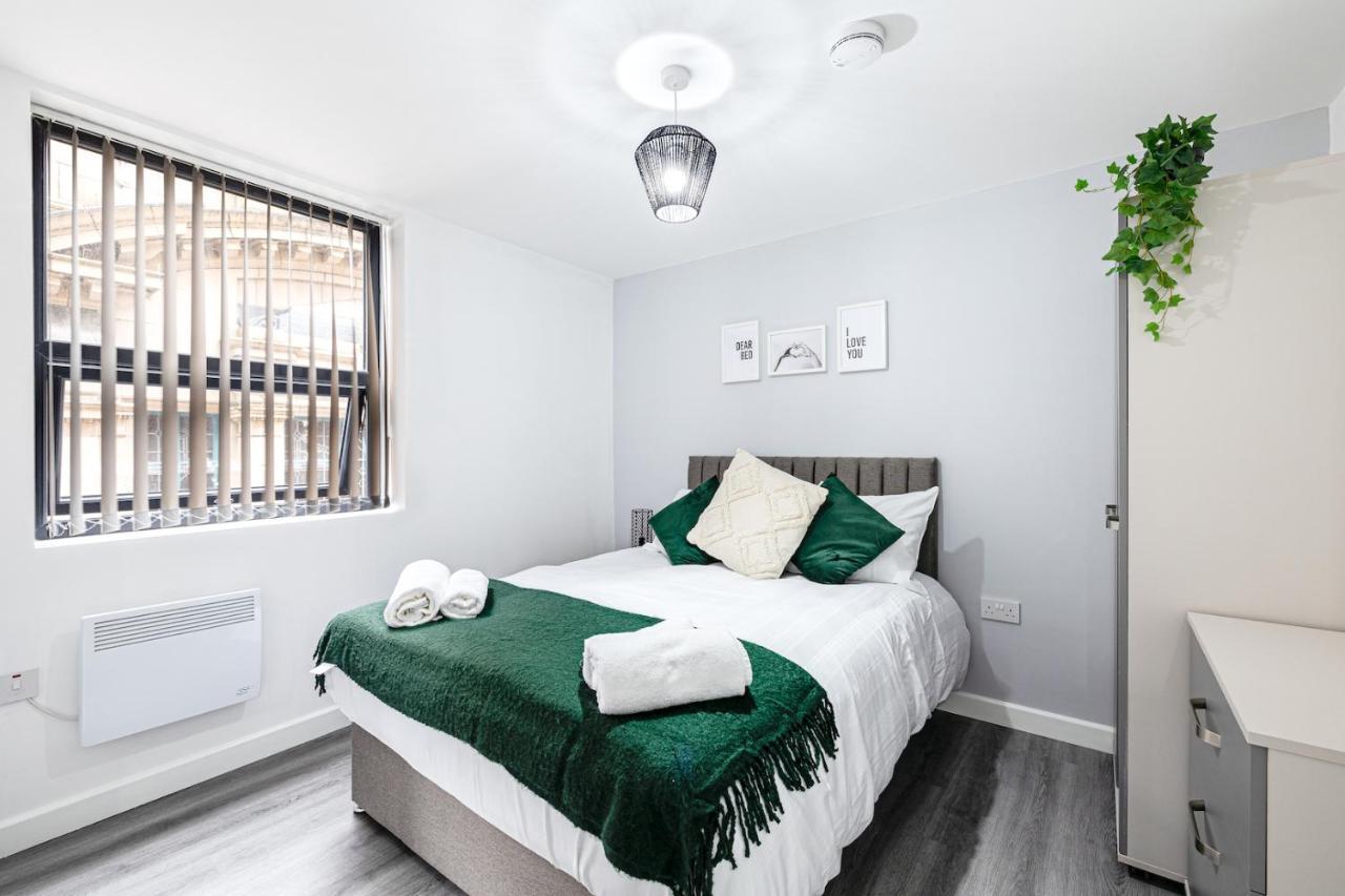 Cosy Modern Apt In Heart Of Stockport - Sleeps 4 Apartamento Exterior foto